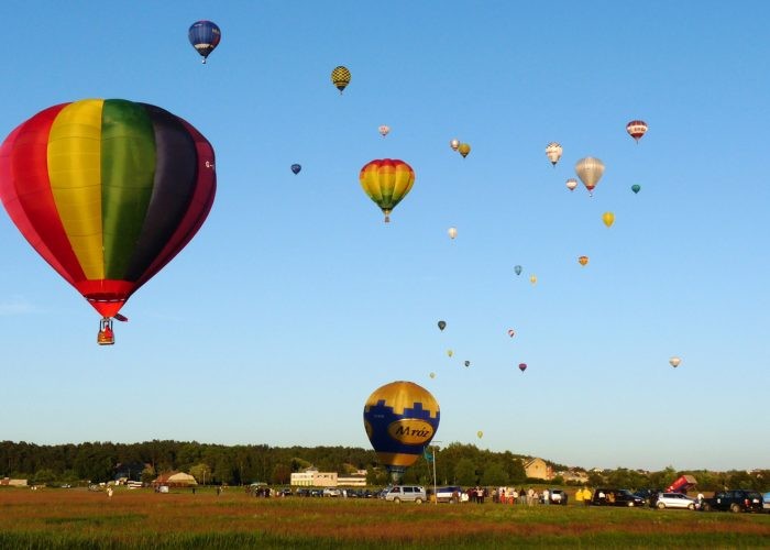Hot Air Balloon trip - Leisure Activities